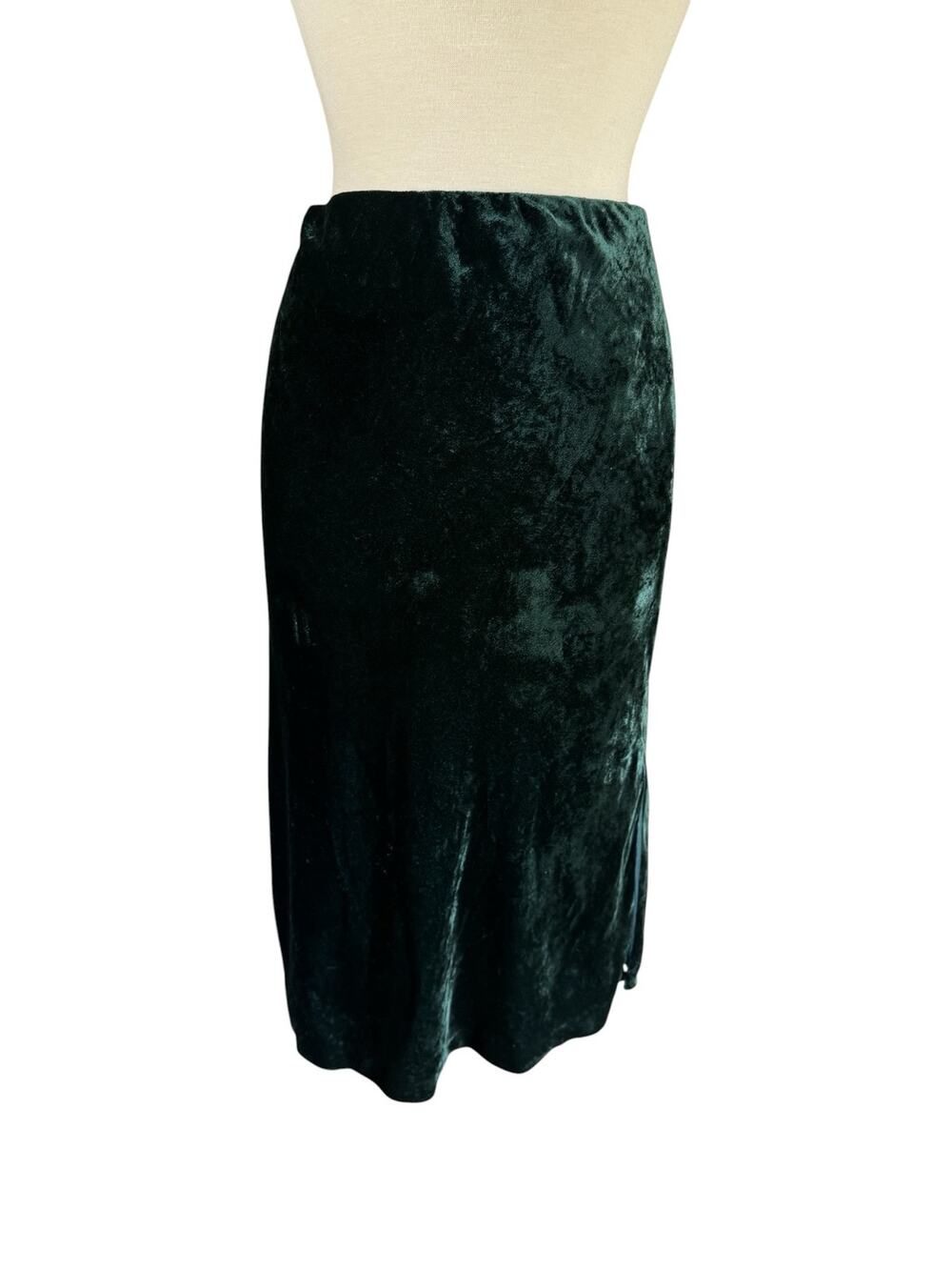 ANN TAYLOR Velvet Pull On Midi Skirt in Emerald Green Size Small Womens Gothic